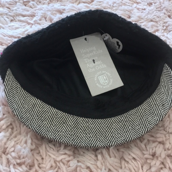 Women’s Max Love Newsboy Hat NWT OSFM - Picture 3 of 4